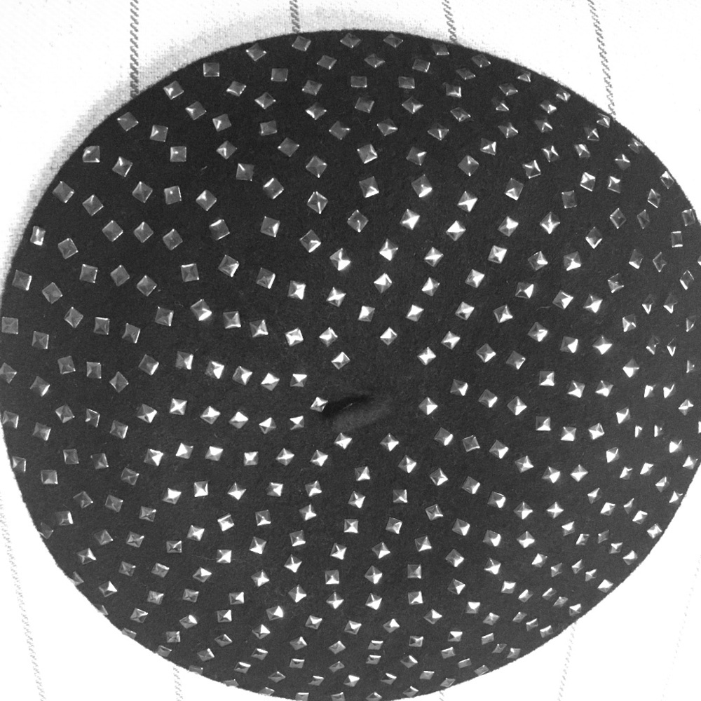 Black wool Juicy Couture studded beret